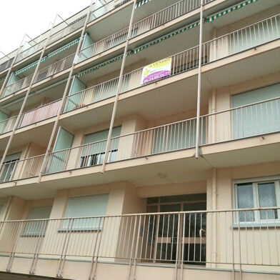 Appartement 4 pièces 141000 €