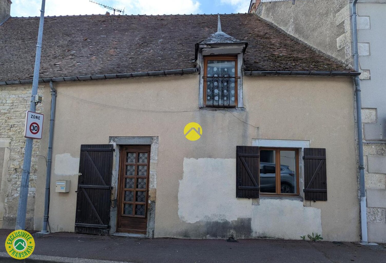 Maison  — photo 1