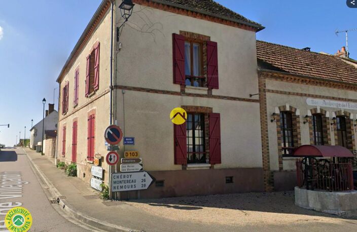 AU COEUR DU VILLAGE — photo 2