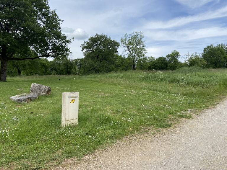 Terrain — photo 1