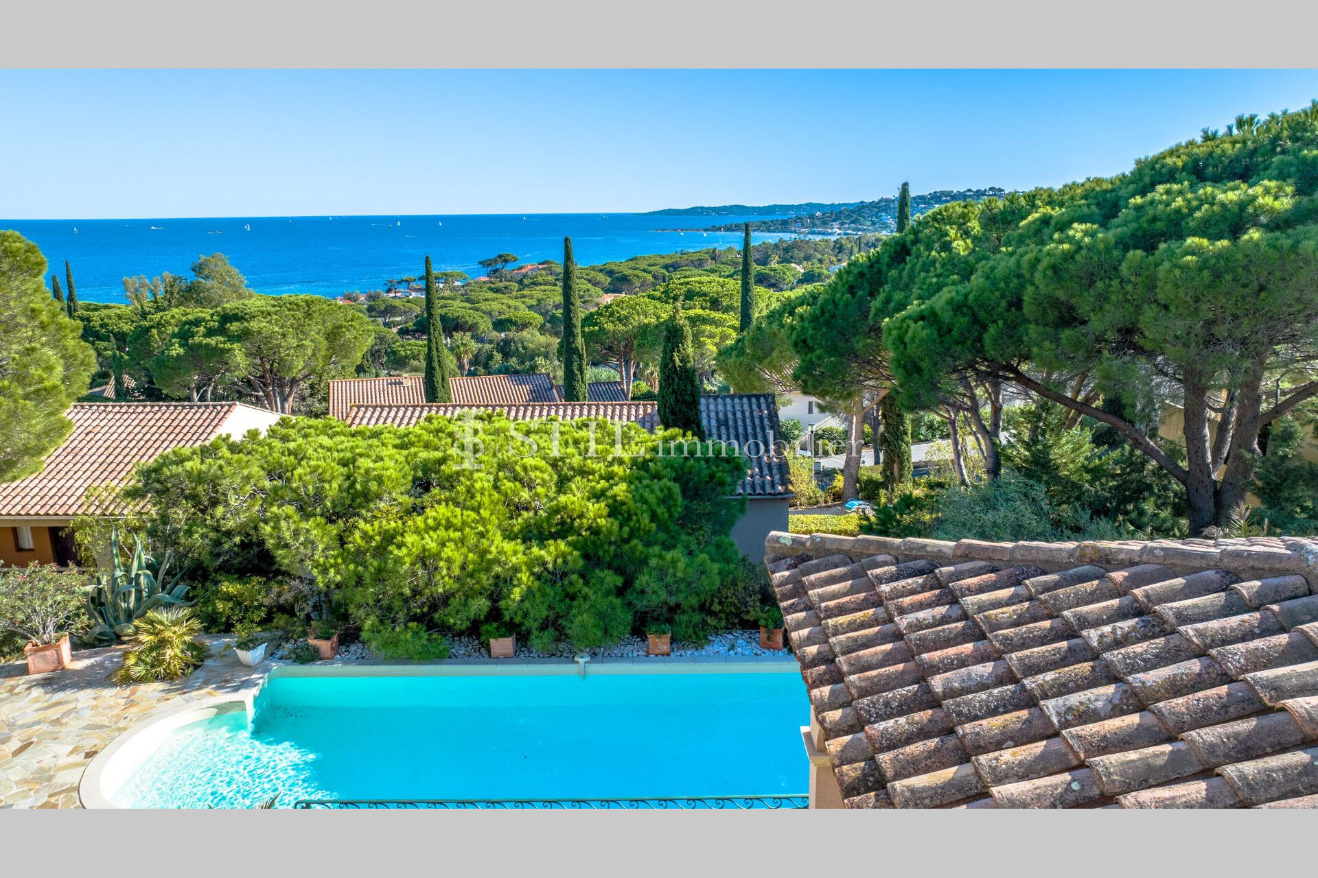 Villa / Maison  T6 à vendre Sainte-Maxime 83120