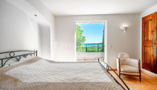 Villa / Maison 6 pièces  à vendre Sainte-Maxime 83120