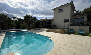 Maison 5 Pièces 163 m² à vendre à Nîmes (30900)