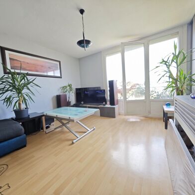 Appartement 4 pièces 149800 €