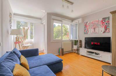 T2, 50m2 avec balcon  -Prox. HOPTIAL CROIX ROUSSE — photo du bien