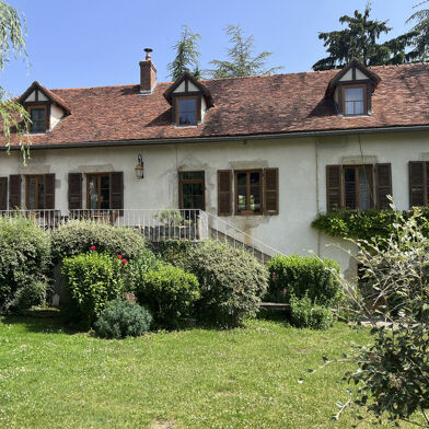 Maison 9 pièces 370000 €