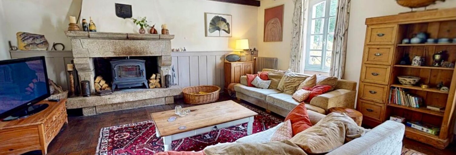 Maison 8 Pièces 240 m² à vendre à Meslan (56320)