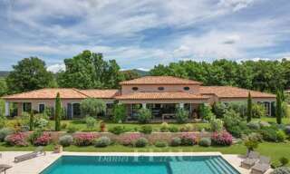 Maison 6 Pièces 261 m² à vendre à Aups (83630)