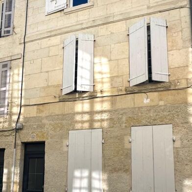 Immeuble  234000 €