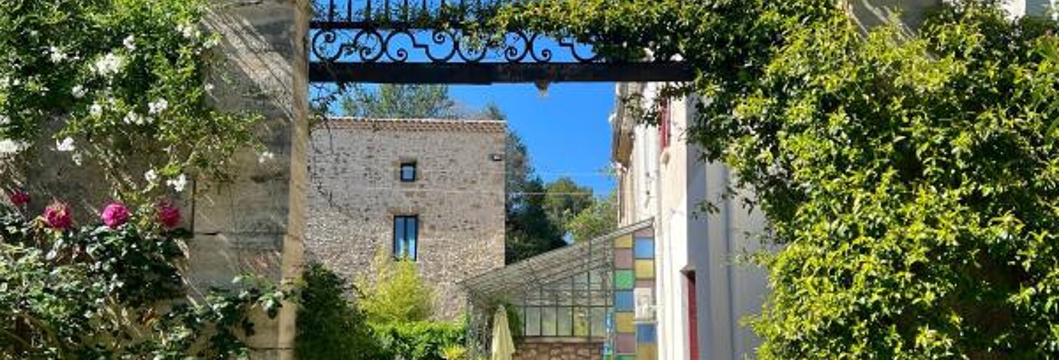 Maison 9 Pièces 354 m² à vendre à Roujan (34320)