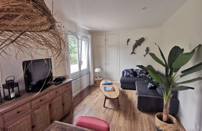 Maison À Vendre avec Piscine et dépendance — photo 4