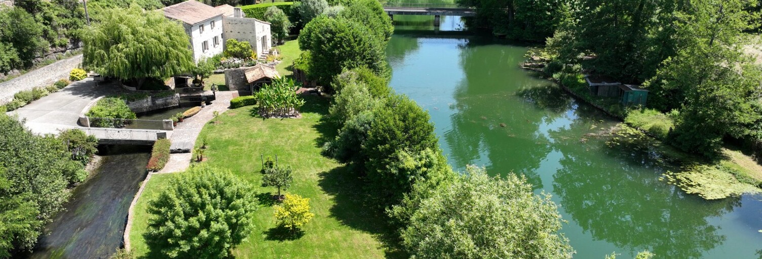 Maison 8 Pièces 272 m² à vendre à Niort (79000)
