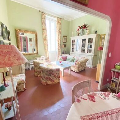 Appartement 4 pièces 300000 €