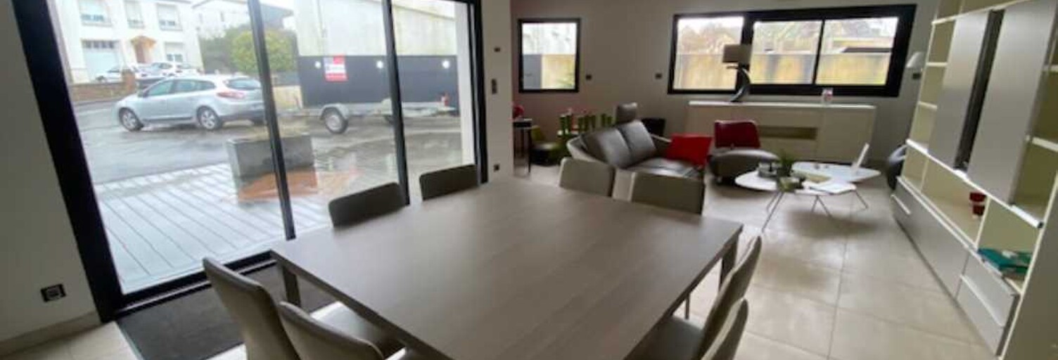 Bureau  160 m² à louer à Brest (29200)