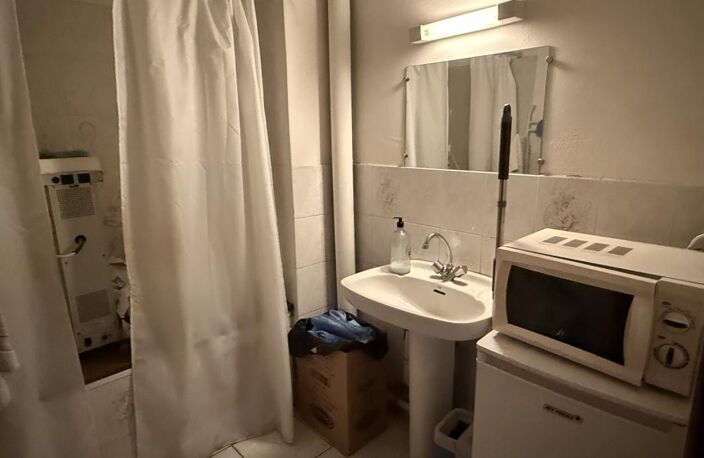 À Saint-Denis, appartement F3 de 63 m2 avec Grande terrasse — photo 4