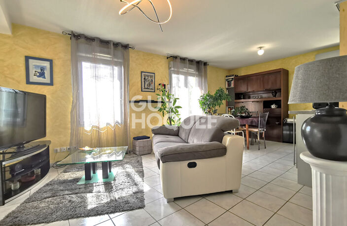 Appartement avec balcon au centre de Tignieu — photo 5