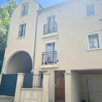 Appartement 3 pièces 1200 €