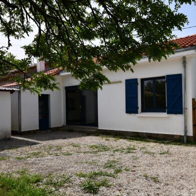 Maison 3 pièces 965 €