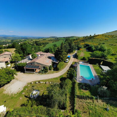 Maison 5 pièces 421000 €