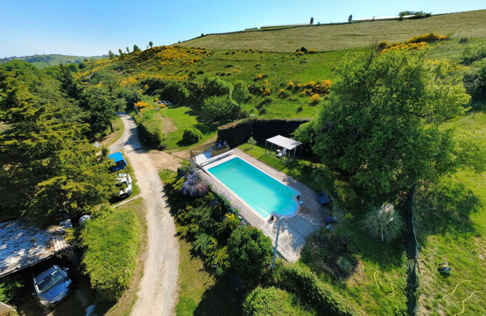 Propriété de charme avec gîte, piscine et dépendances   cadr — photo 4