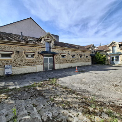 Immeuble  316000 €