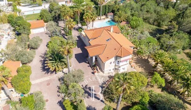 Villa / Maison 7 pièces  à vendre Marseille 9eme 13009