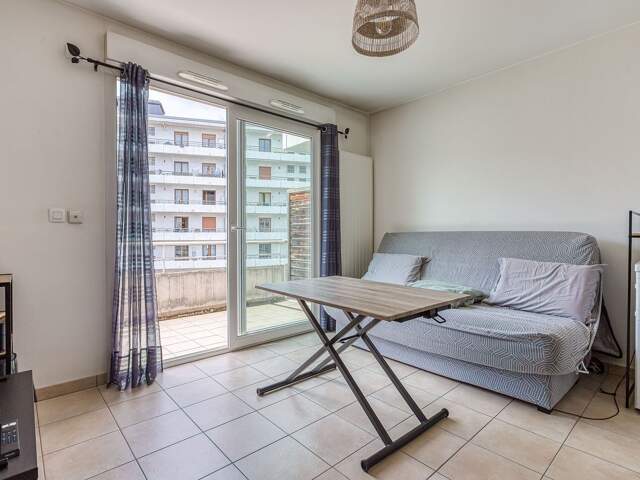 STUDIO + PARKING EN CENTRE-VILLE — photo du bien