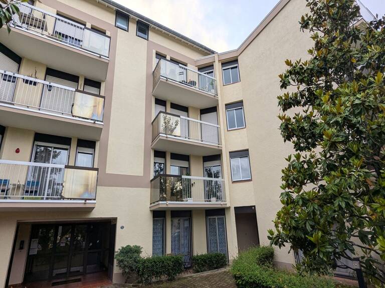 Parking + Appartement — photo 1