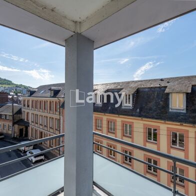 Appartement 5 pièces 156951 €