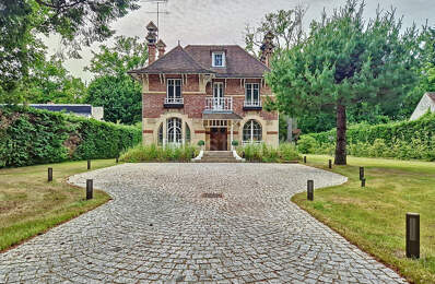 Maison avec dépendances, 12 Pièces 250 m² habitables,  parc de 4500 m² — photo du bien