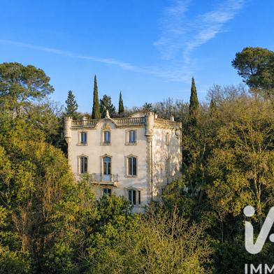 Maison 10 pièces 749000 €