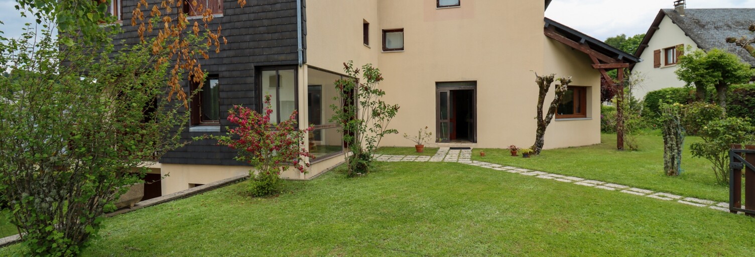 Maison 9 Pièces 230 m² à vendre à Égletons (19300)