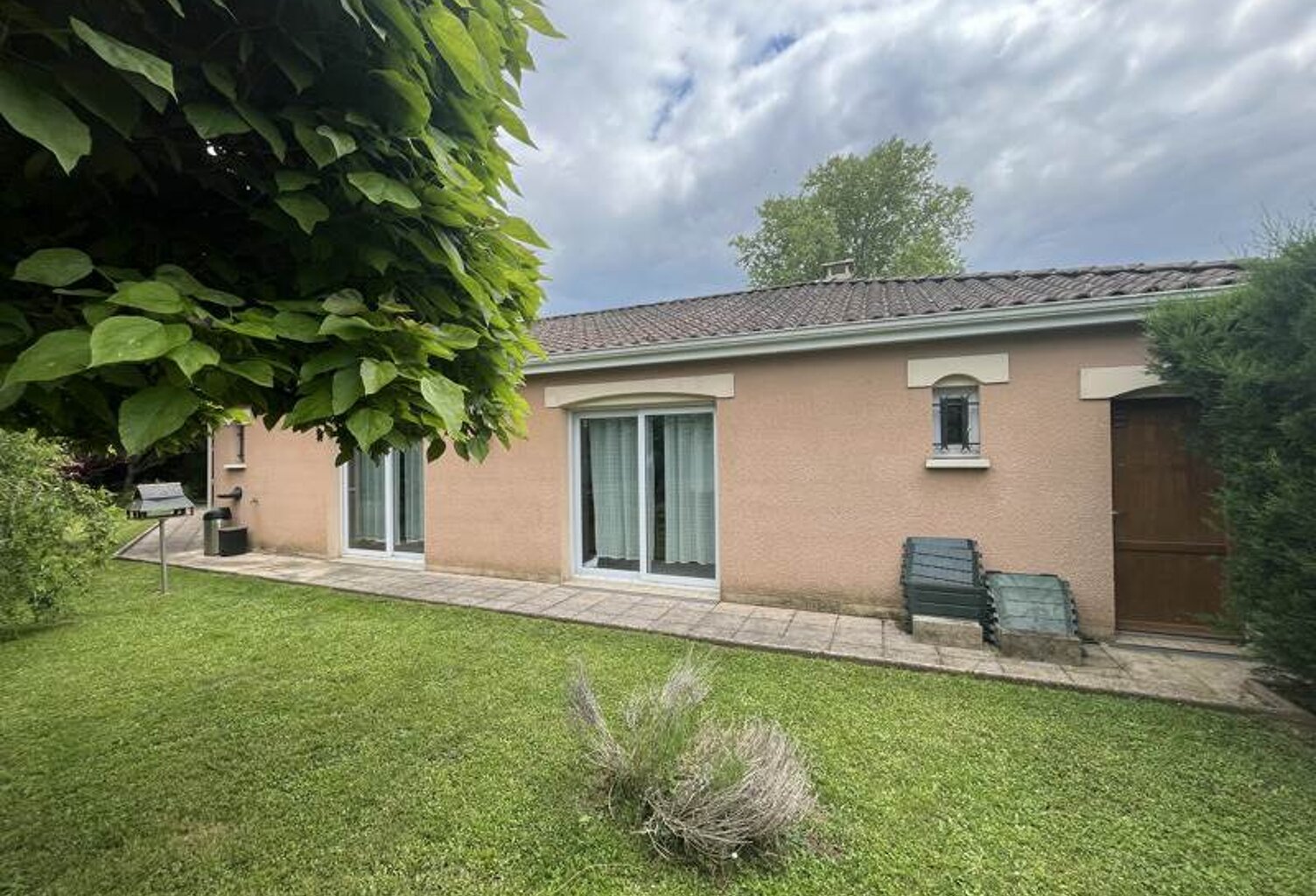 Pavillon de 5 pièces principales — photo 1