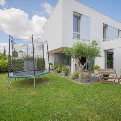 Maison 5 pièces 339000 €