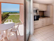 STUDIO CABINE A LA CORNICHE PREMIERE LIGNE PARKING EN SOUS/S — photo 3