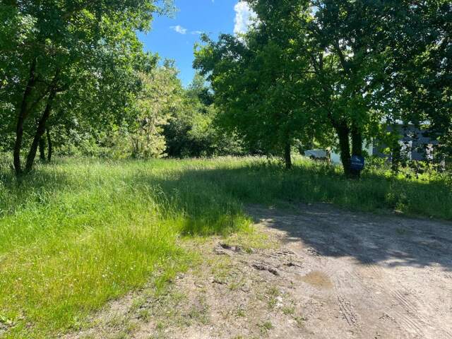 Terrain À Vendre — photo du bien