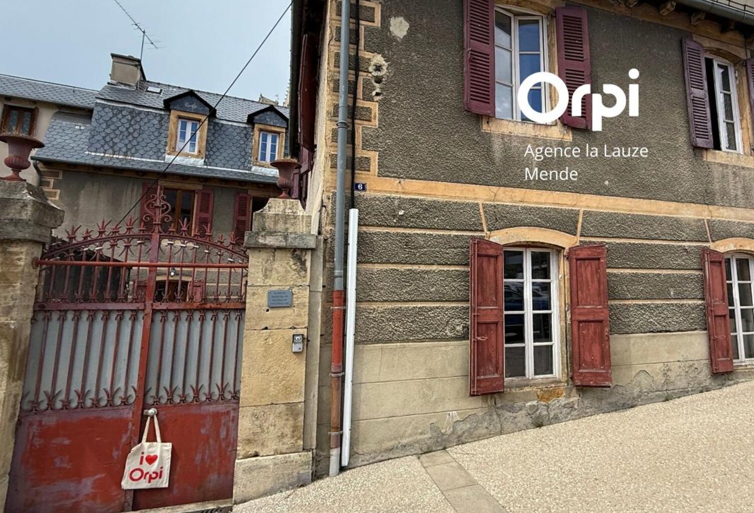 Propriété bourgeoise — photo 1