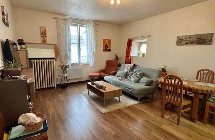 F2 53.77m² - CENTRE VILLE - 2eme ETAGE - LOUE ! — photo 3