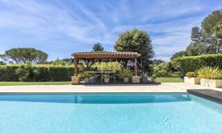 Maison 7 Pièces 185 m² à vendre à Valbonne (06560)