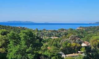 Terrain  1300 m² à vendre à Le Lavandou (83980)