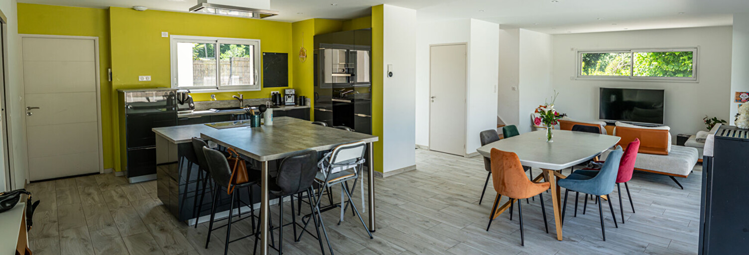 Maison 7 Pièces 143 m² à vendre à Vigneux-de-Bretagne (44360)