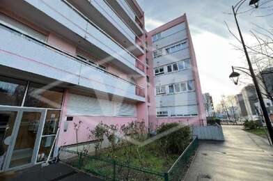 Appartement 5 pièces 164000 €