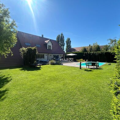 Maison 7 pièces 902500 €