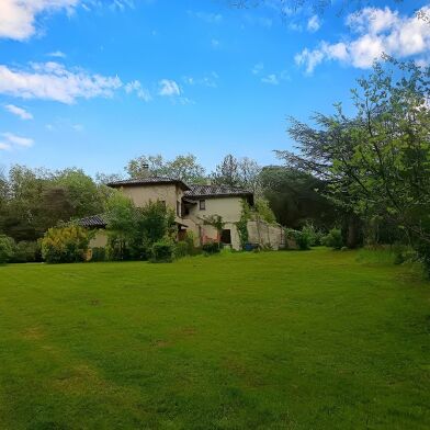 Maison 10 pièces 694000 €