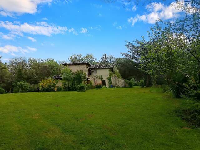Maison et terrain — photo du bien