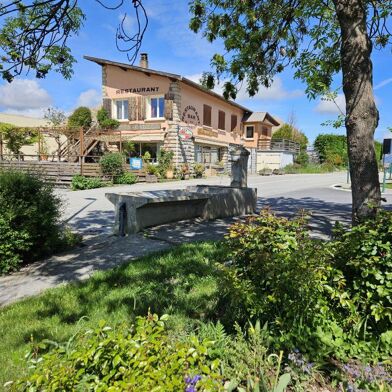 Commerce  304000 €