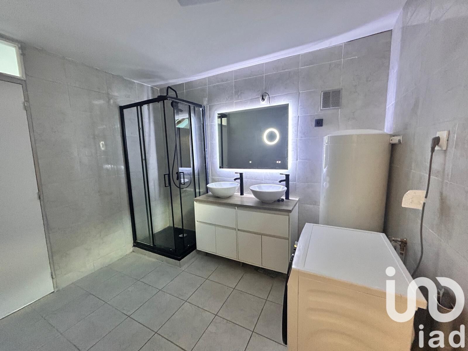 Vente Appartement 3 pièces - Photo 2
