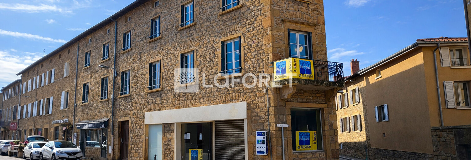 Commerce  74 m² à louer à Châtillon (69380)
