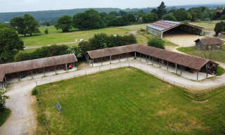 Commerce 4 Pièces 151 m² à vendre à Arelaune-en-Seine (76940)