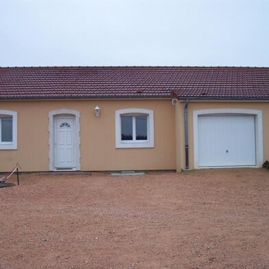 Maison 3 pièces 780 €